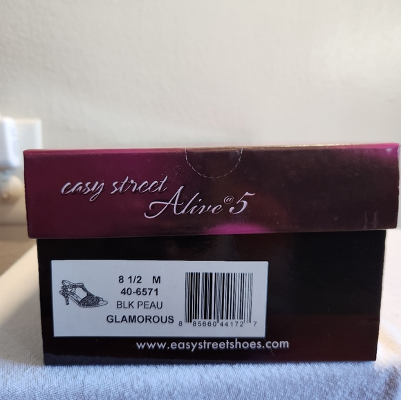 Easy Street Alive 5 Black open toed heels- Size 8.5 - Picture 6 of 7